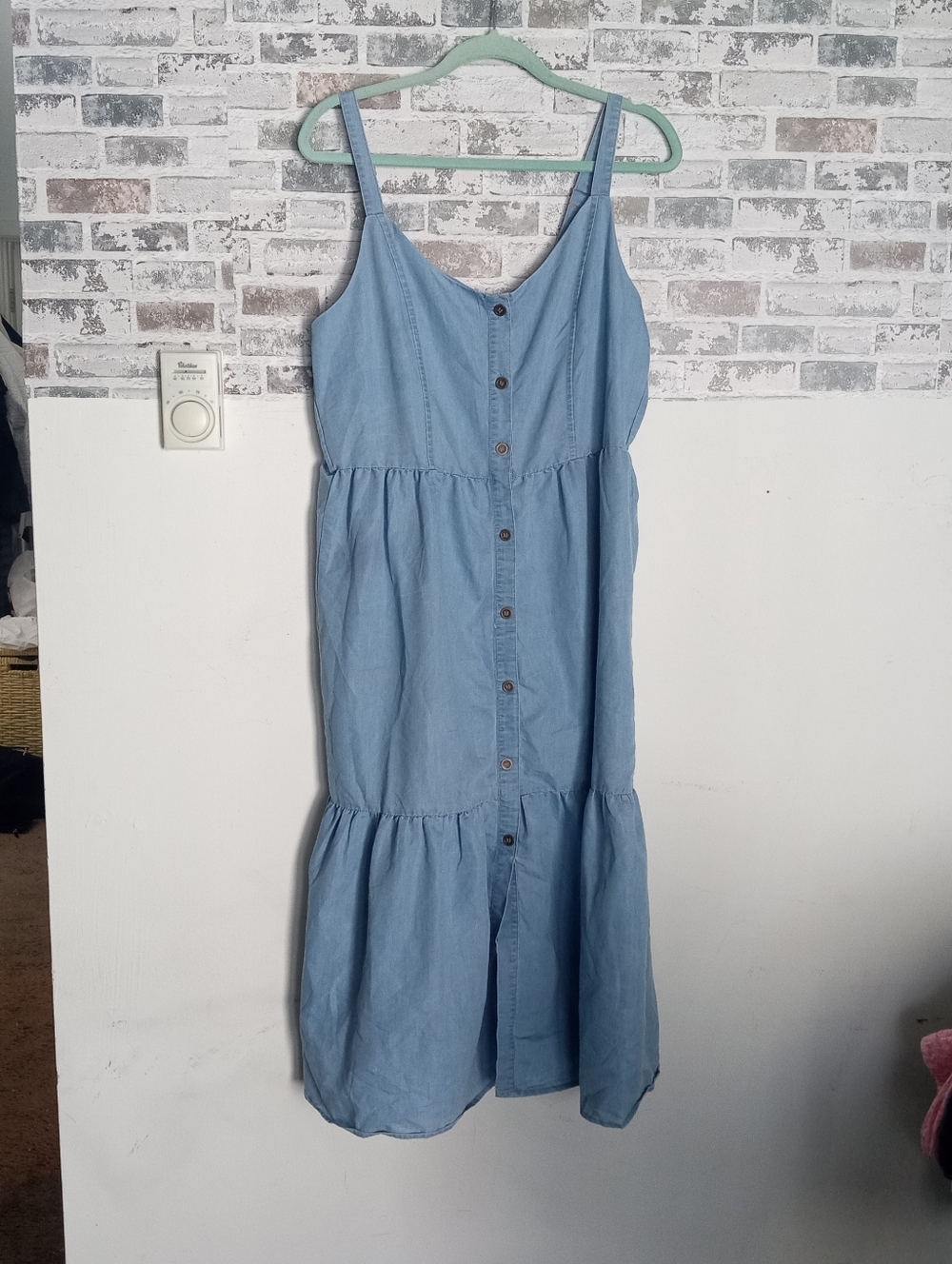 Light Blue Button-Front Sleeveless Midi Dress